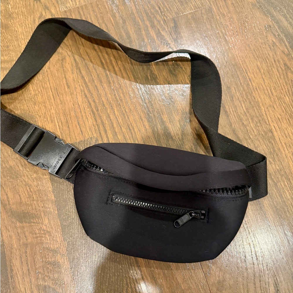 Dagne Dover Sleek Crossbody Bag Black Adjustable Strap Minimalist